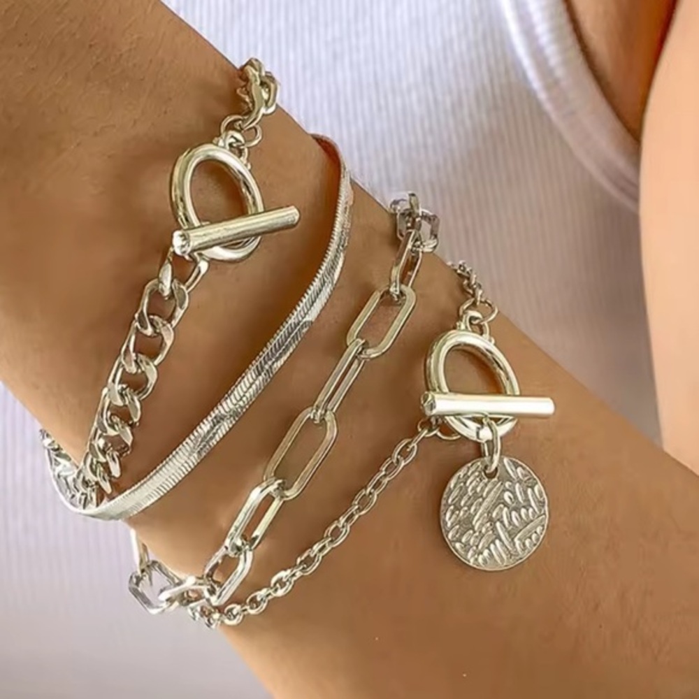 Nwt- Layered Bracelets Silver  Coin Set 4pcs bracelet